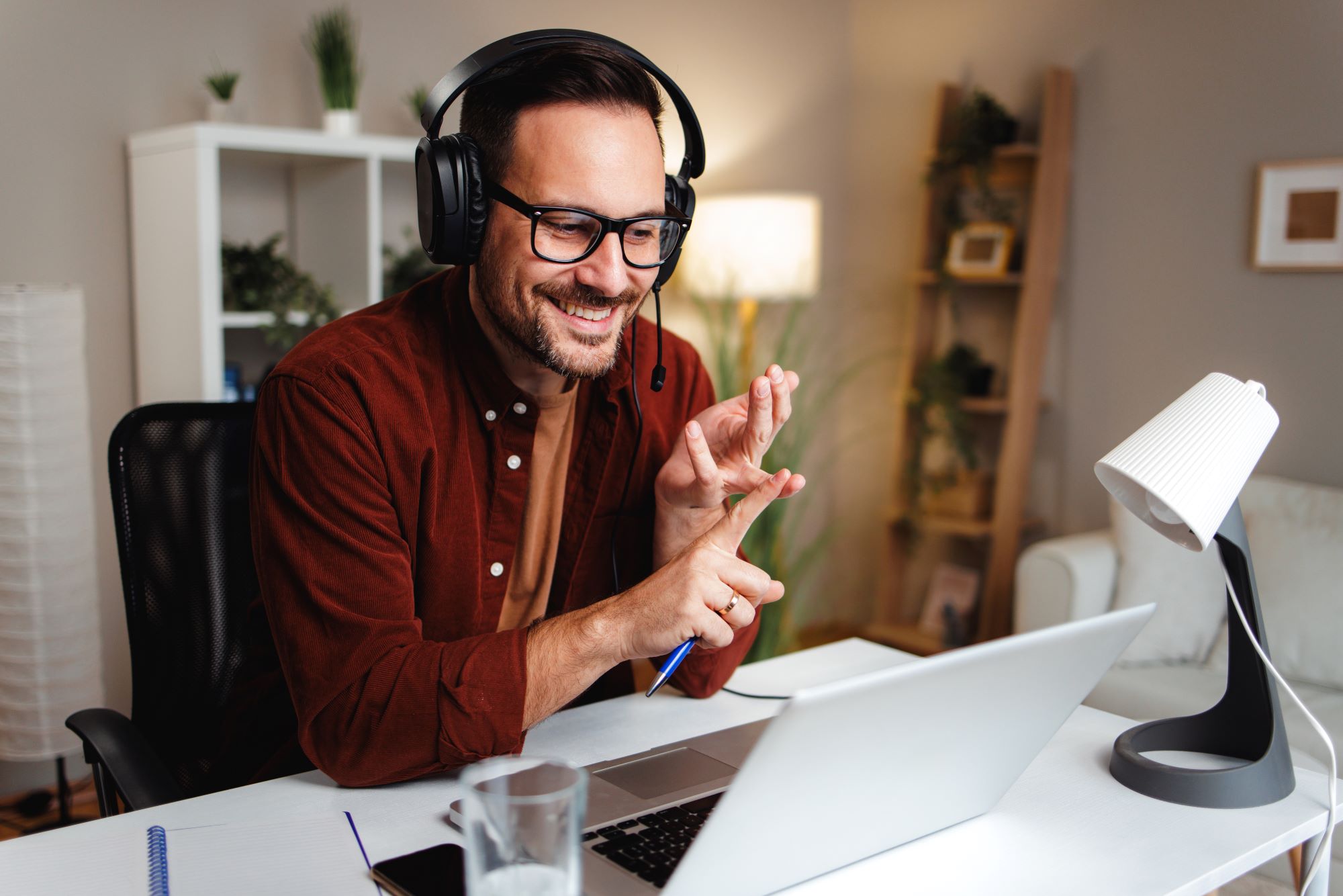 Share your story banner